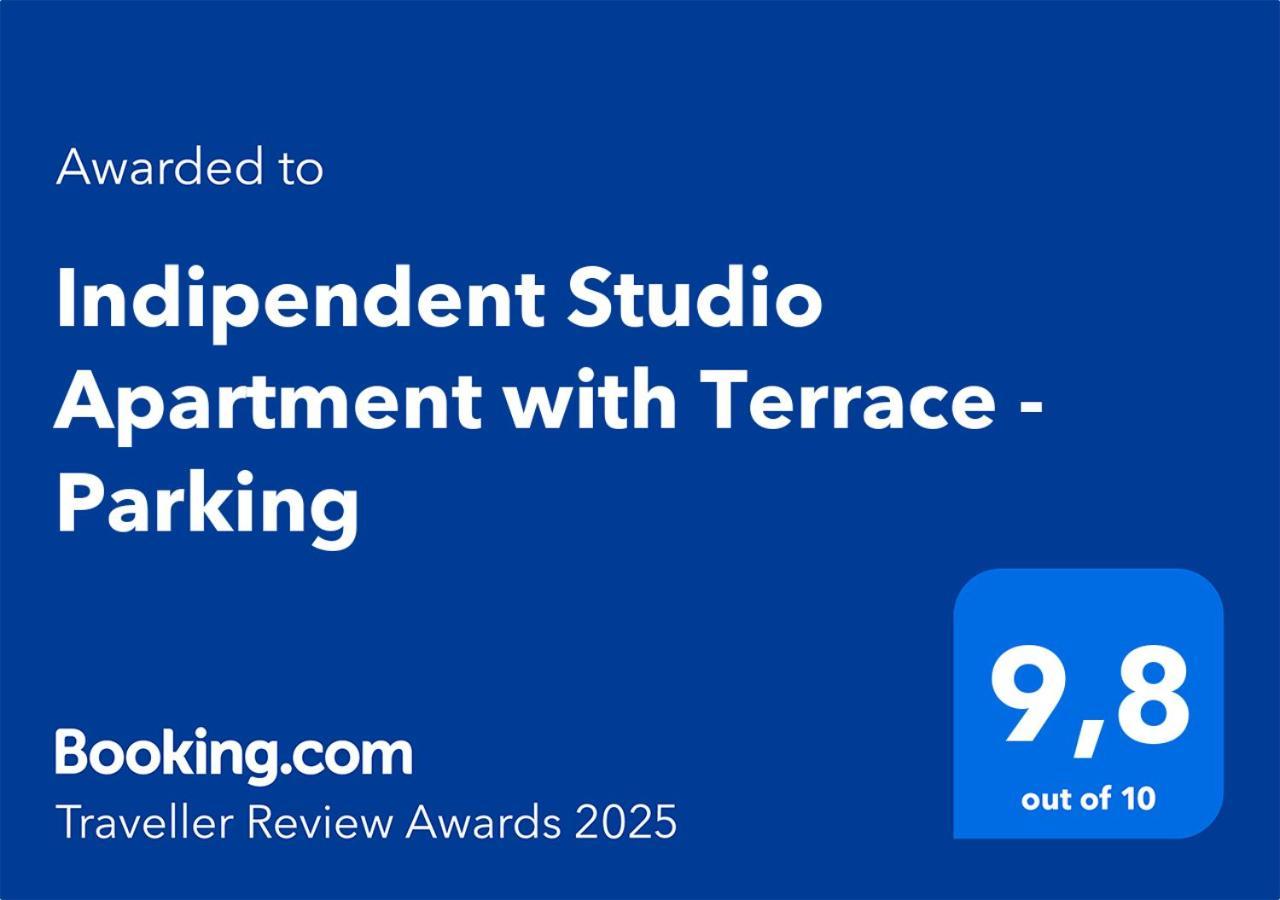Indipendent Studio Apartment With Terrace - Parking Florencia Exterior foto